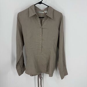 “R” 100% quality linen designed n France 1/2 button laceup tie detail in back 10